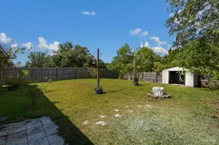 7348 Lakeside Oak Ct, Pensacola, FL 32526 - Photo 32