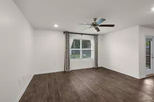 7348 Lakeside Oak Ct, Pensacola, FL 32526 - Photo 14