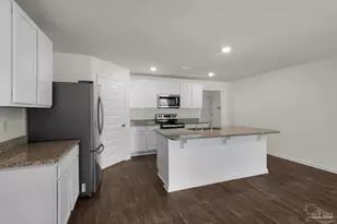 7348 Lakeside Oak Ct, Pensacola, FL 32526 - Photo 8