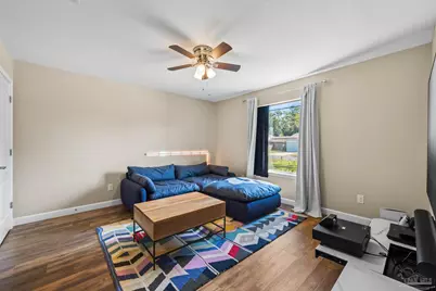 2423 Raider Ln, Navarre, FL 32566 - Photo 16