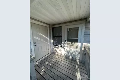 3202 Redwood Ln #B, Gulf Breeze, FL 32563 - Photo 2