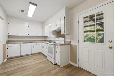 6995 Moore Ave, Pensacola, FL 32526 - Photo 12