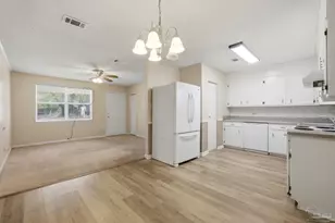 6995 Moore Ave, Pensacola, FL 32526 - Photo 10