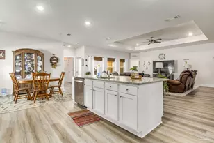 6311 Forest Bay Ave, Gulf Breeze, FL 32563 - Photo 10