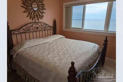 825 Bayshore Dr #200, Pensacola, FL 32507 - Photo 6