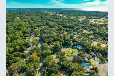 2703 Sanibel Pl, Gulf Breeze, FL 32563 - Photo 12