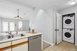 7150 Plantation Rd, Pensacola, FL 32504 - Photo 12