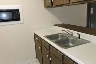 728 N Fairfield Dr, Pensacola, FL 32506 - Photo 6