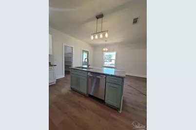 8401 Segura St, Navarre, FL 32566 - Photo 24