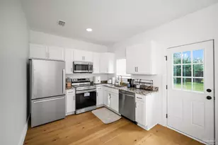 1126 Sloane Cove, Foley, AL 36535 - Photo 8