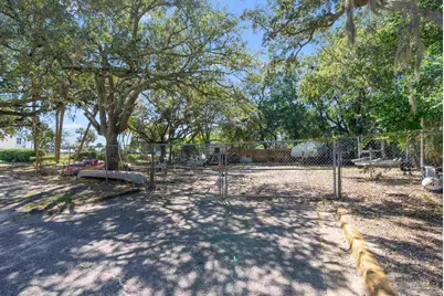 200 Pensacola Beach Rd #D2, Gulf Breeze, FL 32561 - Photo 32