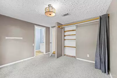 600 W Hannah St, Pensacola, FL 32534 - Photo 46