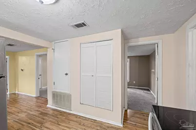 600 W Hannah St, Pensacola, FL 32534 - Photo 42