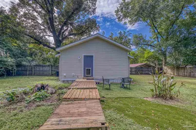 600 W Hannah St, Pensacola, FL 32534 - Photo 28
