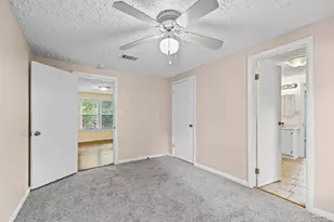 600 W Hannah St, Pensacola, FL 32534 - Photo 50