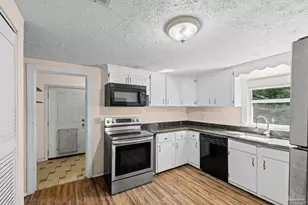 600 W Hannah St, Pensacola, FL 32534 - Photo 38