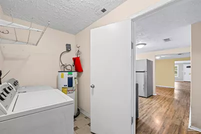 600 W Hannah St, Pensacola, FL 32534 - Photo 44