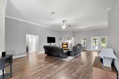 2350 Ash Dr, Navarre, FL 32566 - Photo 10