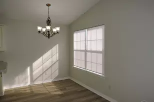 372 Mizzen Ln, Pensacola, FL 32507 - Photo 4