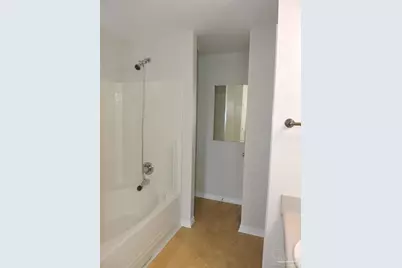 372 Mizzen Ln, Pensacola, FL 32507 - Photo 18