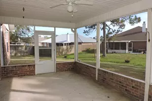 372 Mizzen Ln, Pensacola, FL 32507 - Photo 28