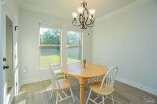 9953 Suwanee Ln, Pensacola, FL 32526 - Photo 12