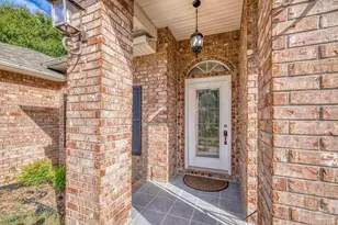 6016 Arnies Way, Milton, FL 32570 - Photo 2