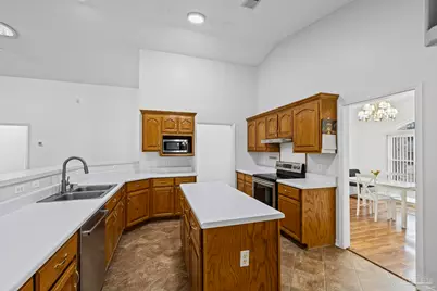 6016 Arnies Way, Milton, FL 32570 - Photo 8