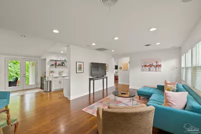 200 Clematis St, Pensacola, FL 32503 - Photo 2