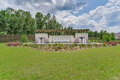 8118 Fox Hunt Dr, Milton, FL 32583 - Photo 2