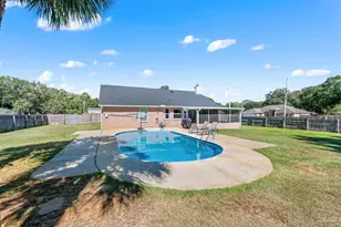 3660 Misty Woods Cir, Pace, FL 32571 - Photo 44