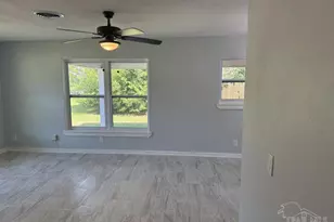 6406 Sellers Dr, Milton, FL 32570 - Photo 4