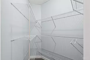 2028 Coral Creek Dr, Pensacola, FL 32506 - Photo 16