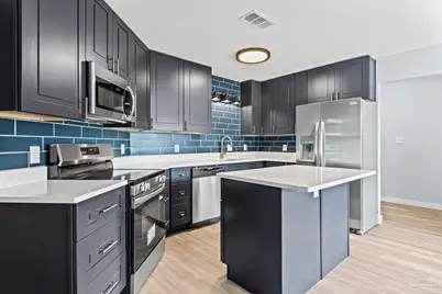 2028 Coral Creek Dr, Pensacola, FL 32506 - Photo 12