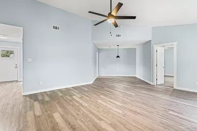 2028 Coral Creek Dr, Pensacola, FL 32506 - Photo 8