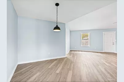 2028 Coral Creek Dr, Pensacola, FL 32506 - Photo 10