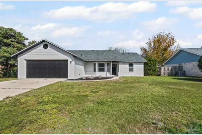 2028 Coral Creek Dr, Pensacola, FL 32506 - Photo 2