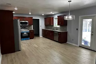 7911 Burstaff Rd, Pensacola, FL 32514 - Photo 4