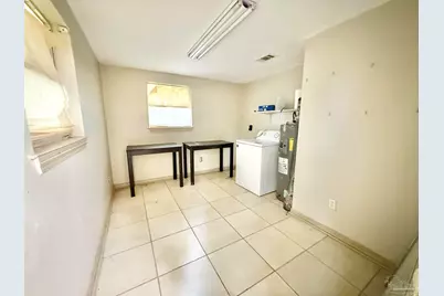 1829 Bainbridge Ave, Pensacola, FL 32507 - Photo 14