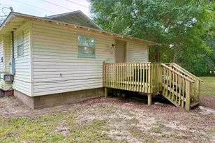 1829 Bainbridge Ave, Pensacola, FL 32507 - Photo 16