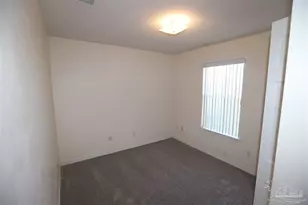 319 Mizzen Ln, Pensacola, FL 32507 - Photo 6