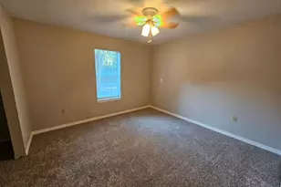 6828 Hunt St, Milton, FL 32570 - Photo 4