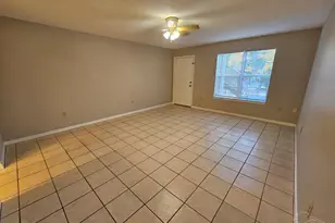 6828 Hunt St, Milton, FL 32570 - Photo 1