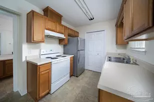 7051 Heather Oaks Dr, Pensacola, FL 32506 - Photo 10