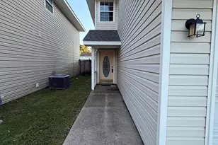 3236 Two Sisters Wy, Pensacola, FL 32505 - Photo 6