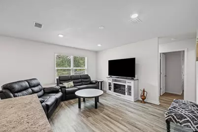 1772 Paisleigh Dr, Pensacola, FL 32534 - Photo 2