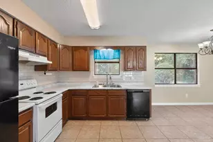 3135 Bent Oak Dr, Pensacola, FL 32526 - Photo 10