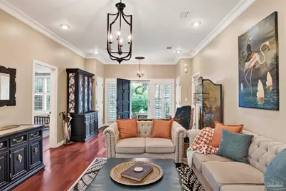 704 Bayshore Dr, Pensacola, FL 32507 - Photo 26