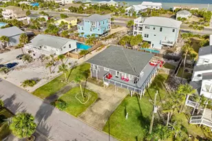 1409 Maldonado Dr, Pensacola Beach, FL 32561 - Photo 2