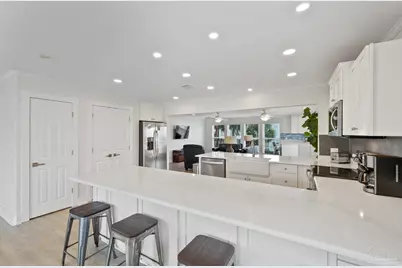 1409 Maldonado Dr, Pensacola Beach, FL 32561 - Photo 8